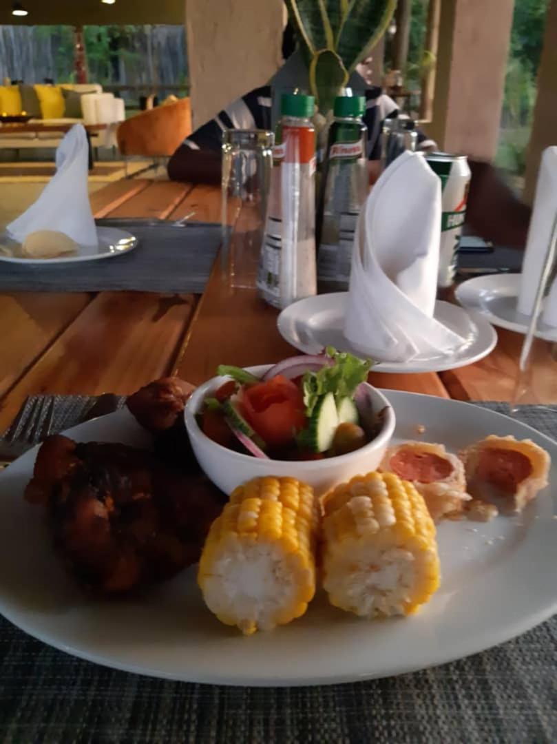 Xhabe Safari Lodge Chobe Muchenje Zewnętrze zdjęcie